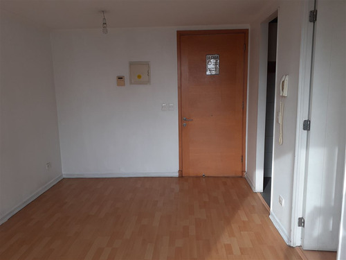 Villaseca Esq. Sucre 1 Dorm. Con Estacionamiento Y Bodega**