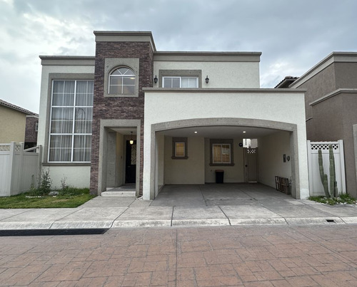 Casa En Venta En Portofino Modelo Alessandra, Con Doble Terreno.