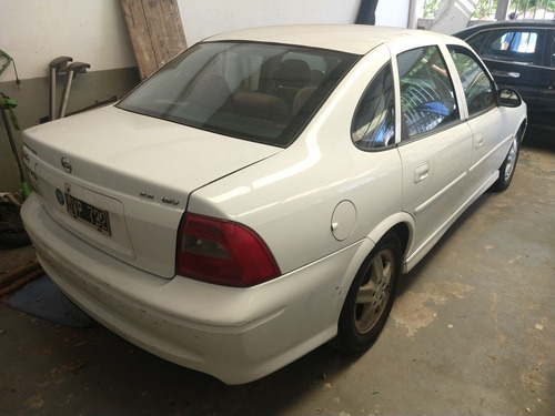 Chevrolet Vectra 2.2 Gls Abs 2001 Gnc