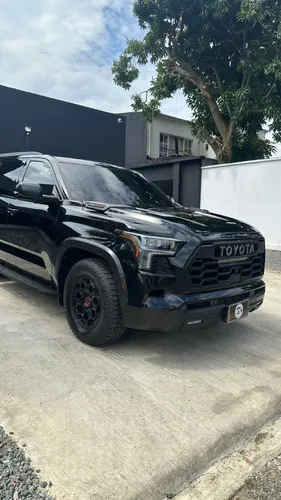 Toyota Sequoia 3.5 V6 Capstone