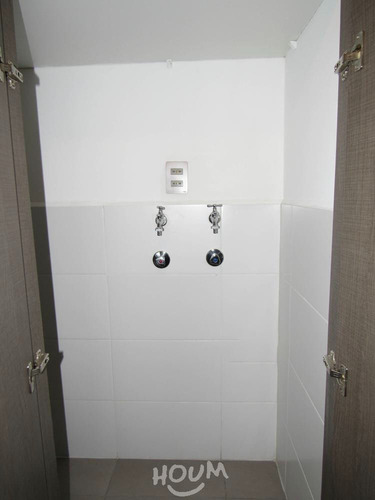 Imagen 13 de 20 de Departamento En Venta 2 Dormitorios, 2 Baños, 1 Estac. 1 Bod