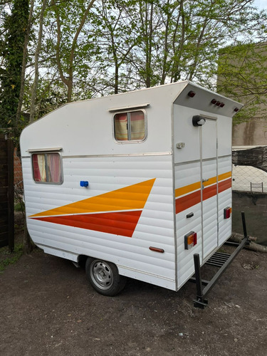 Casa Rodante Modelo 240