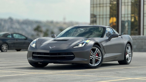 Chevrolet Corvette 6.2 Stingray Z51 Coupe At