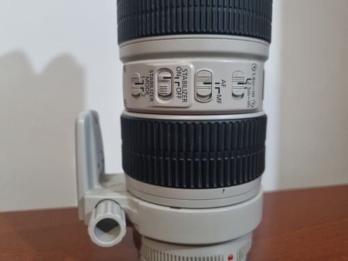 Imagen 4 de 5 de Canon Ef 70-200 Mm F2.8 Is I