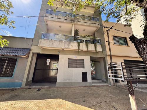 Cochera En Venta En La Plata