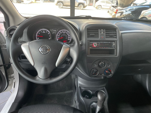 Nissan Versa 1.0 12V FLEX V-DRIVE MANUAL