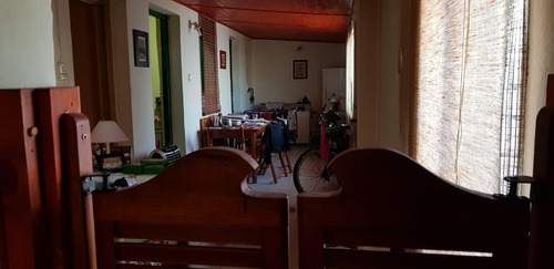 Casa En Venta - 3 Dormitorios 2 Baños - 300mts2 - San Luis