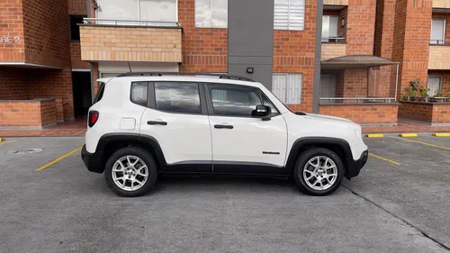 Jeep Renegade 1.8 Sport At