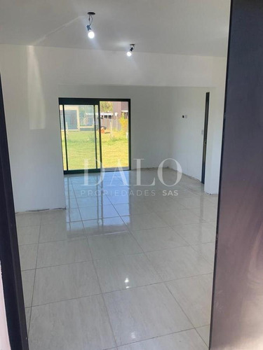 Casa En Venta En Ing. Maschwitz, Escobar, G.b.a. Zona Norte