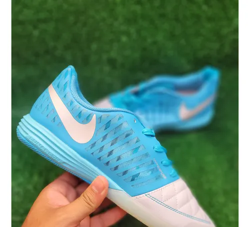 Tenis nike best sale azul turquesa feminino