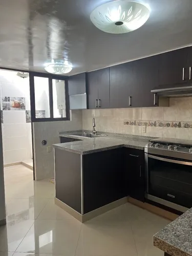 Se Vende Casa En Lomas De Vistahermosa