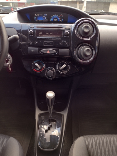 Imagem 5 de 11 de Toyota Etios 2019 1.5 X Plus 16v Aut. 4p