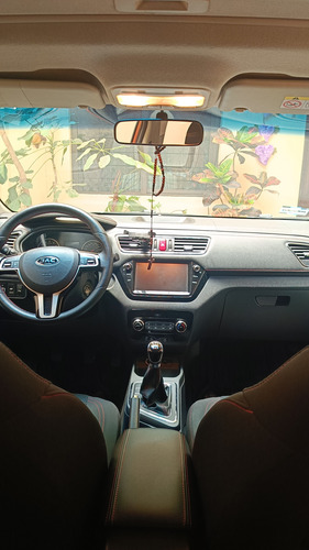 JAC SEI2 LIMITED TM 1.5 l 4 cil 5 pts