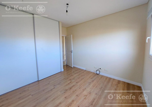Imagen 19 de 30 de Casa En Venta De 5 Ambientes Con Parque Y Cochera En Fincas De Hudson