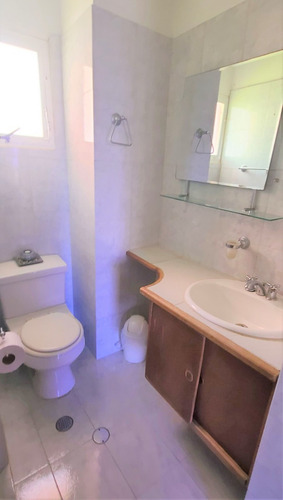 Imagen 24 de 29 de Precioso Y Acogedor Apartamento En Alquiler De Vacaciones Frente A La Playa Y A Pocos Pasos Del Club De Playa Del Hotel Tibisay Isla Margarita