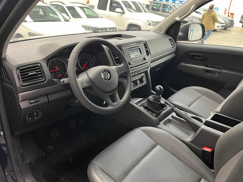Imagen 13 de 25 de Volkswagen Amarok 2023 2.0 Cd Tdi 140cv Trendline Llantas16
