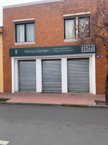 Oficina Con Aire Acondicionado, Bodega Y Estacionamiento