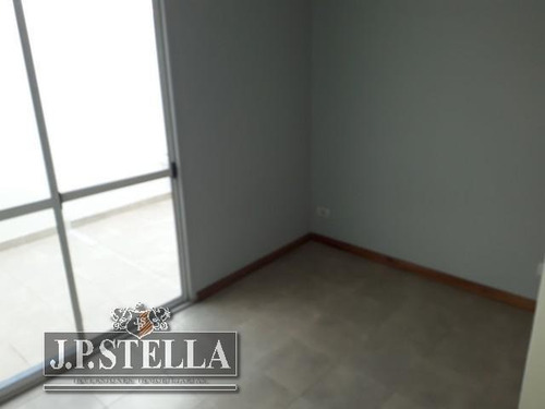 Imagen 22 de 30 de Edificio Galpon Comercial, 4 Dptos 2 Ambientes Y 2 Dptos 3 Ambientes - Venta En Block - Haedo
