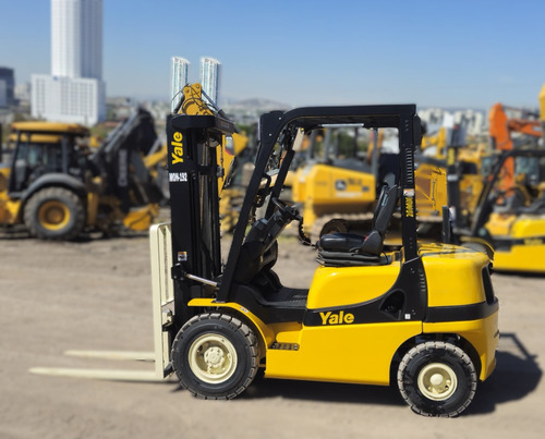 Montacargas Yale Gdp25mx 5500 Lbs. Diesel