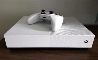 Xbox One S Capacidad 1t. Con Juegos