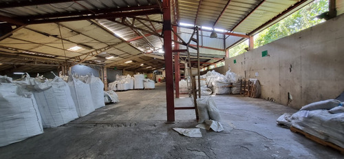 Imagen 6 de 9 de Galpon Industrial Zona Nofensiva