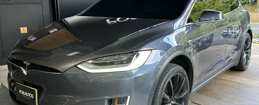 Tesla Model X Long Range Plus 2021