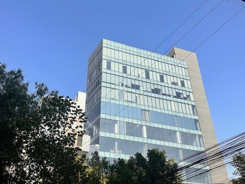 Renta Oficina De 170m2 En Obra Negra Más 50m2 De Una Amplia Terraza Privada En L , Ubicada En El 3er Piso, Cuenta Con 3 Bajadas Para Baños Interiores, Aire Acondicionado 4 Lugares De Estacionamiento