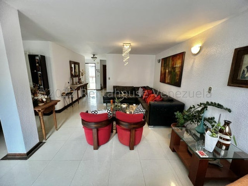 Imagen 3 de 12 de Town House En Venta En La Boyera