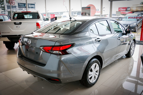 Imagem 2 de 14 de Nissan Versa Sense 1.6 (flex)