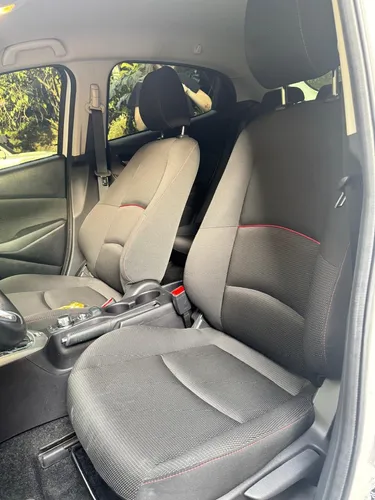 Mazda 2 1.5 Gran touring carbon edition