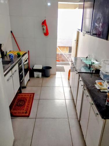 Vendo Sobrado Com Salão Comercial E Mais 2 Casas