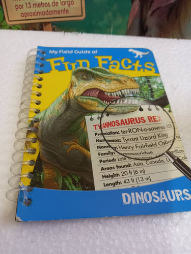 Tiranosaurio Rex Educativo Genérica - Dinosaurios + 2 Libros (Usado)