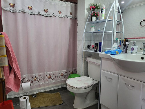 Se Vende Casa 2 Pisos 3d-3b En Maipu