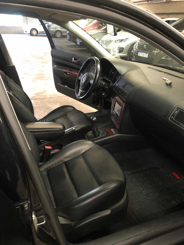 Volkswagen Bora 1.8 Highline T 180cv Cuero 2014