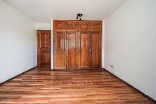 Imagen 18 de 30 de Apartamento En Alquiler Rambla De Punta Carretas: 4 Dormitorios + Serv Y 2gge
