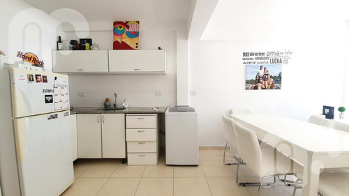 Imagen 13 de 14 de Venta Departamento - La Plata Con Cochera