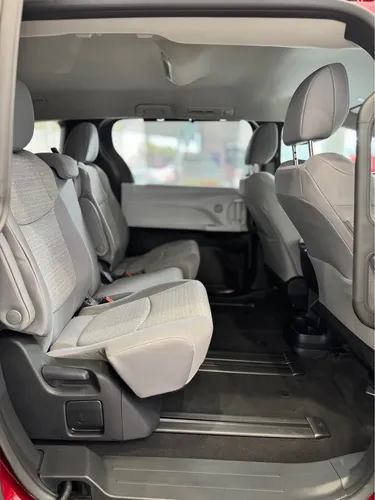 Toyota Sienna Le 2025 Entrega Inmediata