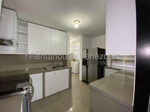 Bello Apartamento En Venta El Bosque Amc