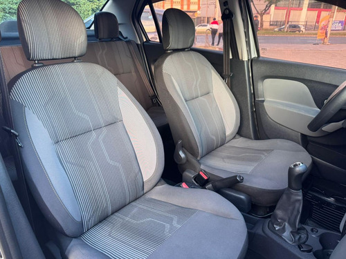 Renault Logan 1.6 Expression 8v Flex 4p Manual