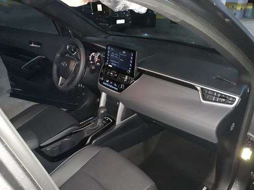 Toyota Corolla Cross Xre - Particular ( Emplacados )