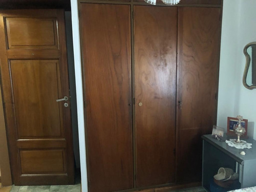 Imagen 15 de 23 de Chalet 4 Ambientes Con Dependencia De Servicio .