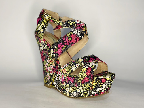 Sandalias Steve Madden Floreadas 35