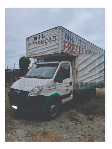 Iveco Daily 35s14 Ano 2012 Com Baú 4,5 Mt
