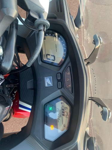 Imagem 6 de 9 de Honda Cbr 650f 2017 Tricolor