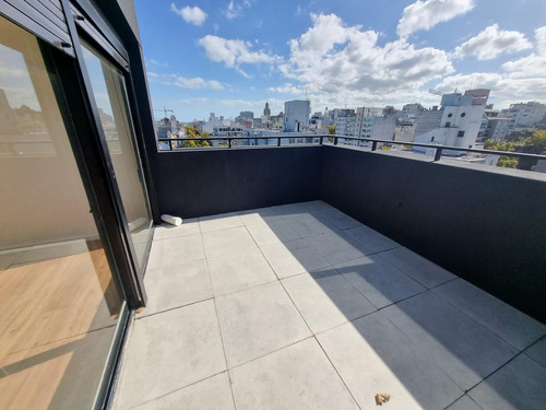 Venta Departamento 2 Dormitorios Barbacoa - Centro (montevideo)