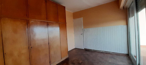 Imagen 13 de 15 de Departamento De 2 Dormitorio En La Plata Calle 78 E/ 8 Y 9 - Dacal Bienes Raíces