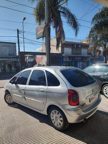 Imagen 3 de 18 de Citroën Xsara Picasso 2006 2.0 16v