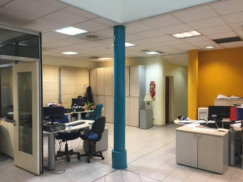 Establecimiento Industrial De 3500 M2 Cubiertos S/3860 De Terreno