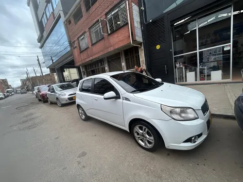 Chevrolet AVEO EMOTION 1.6 GTI Full