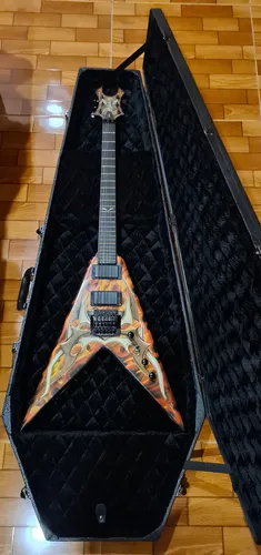 Guitarra Eléctrica Bc Rich V Kerry King Slayer + Coffin Case